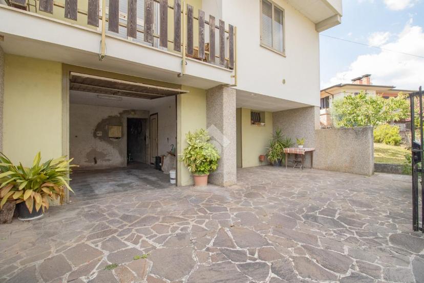 Villa a schiera in Via IV Novembre, Agnosine — foto 4 di 5