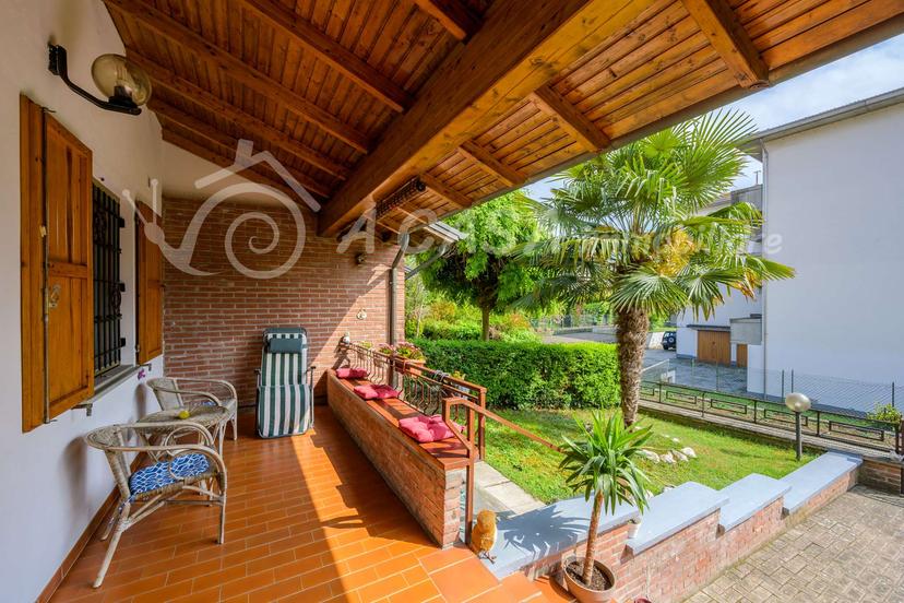 Villa a schiera, Noceto — foto 4 di 5