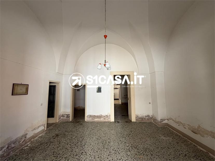 Casa indipendente in Via Monte San Michele 14, Galatone