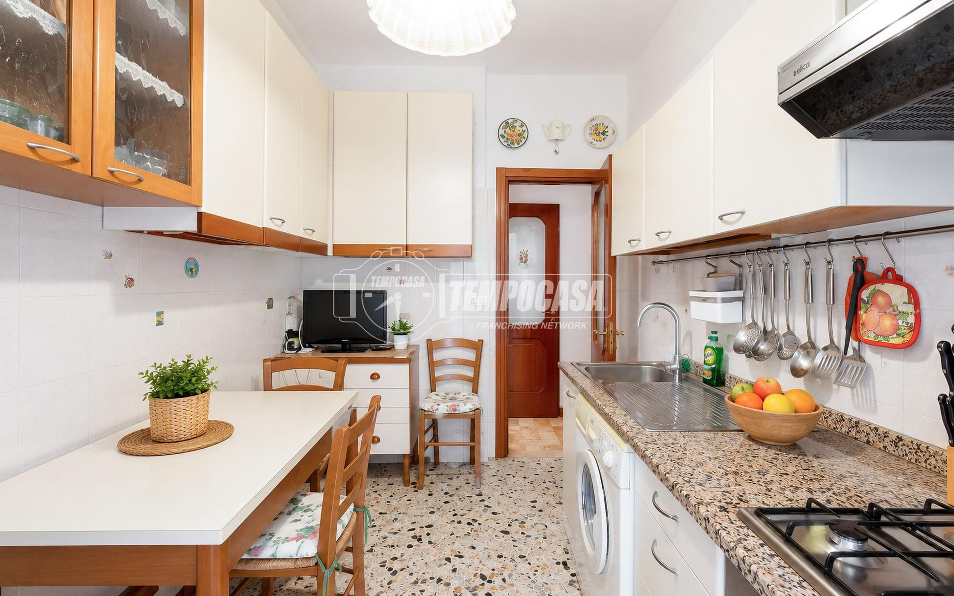 Trilocale in Via Delpino Teramo 32, Santa Margherita Ligure