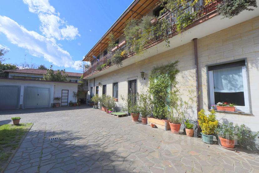 Casa indipendente in Via San Luigi Gonzaga 11, Busto Arsizio — foto 3 di 5