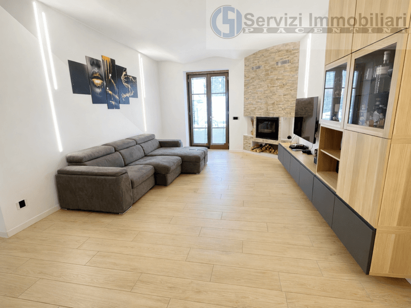 Villa bifamiliare, San Giorgio Piacentino — foto 3 di 5