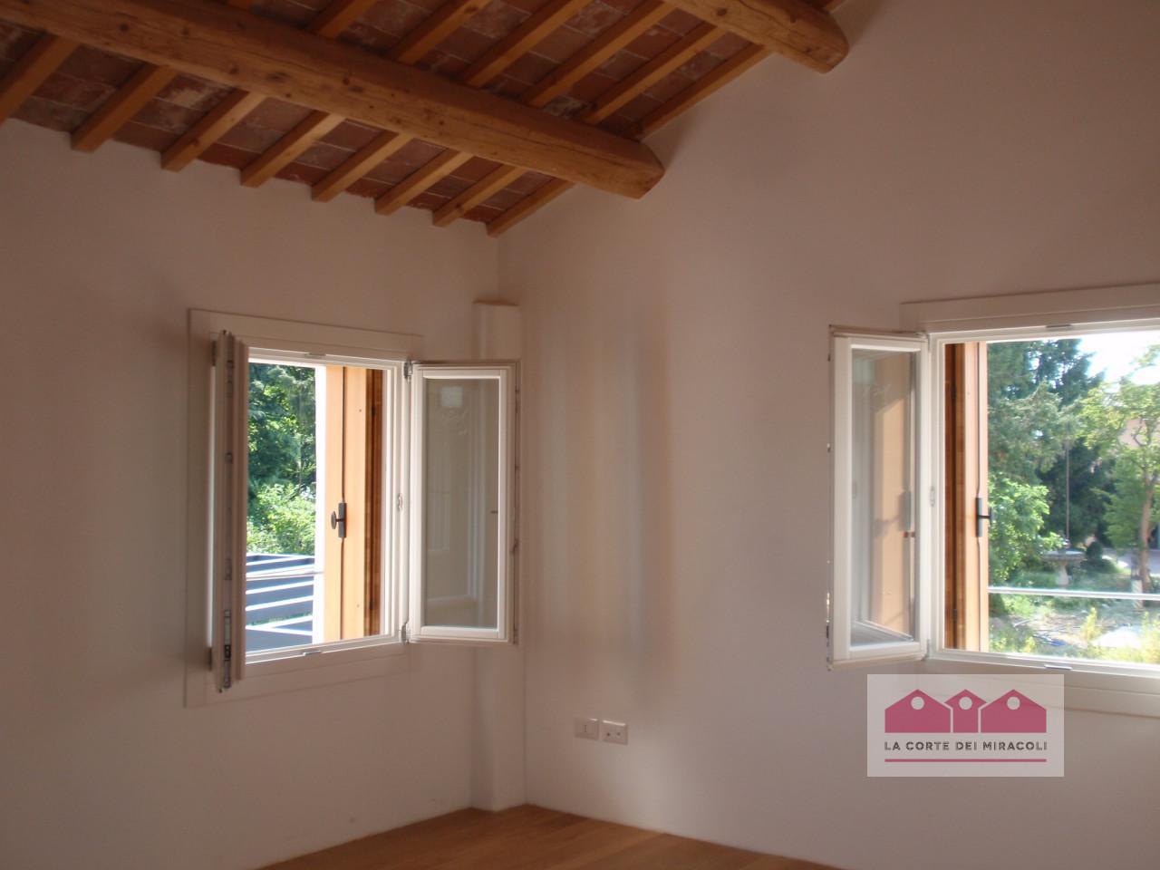 Casa indipendente in Via Zanchetta, San Pietro in Gu