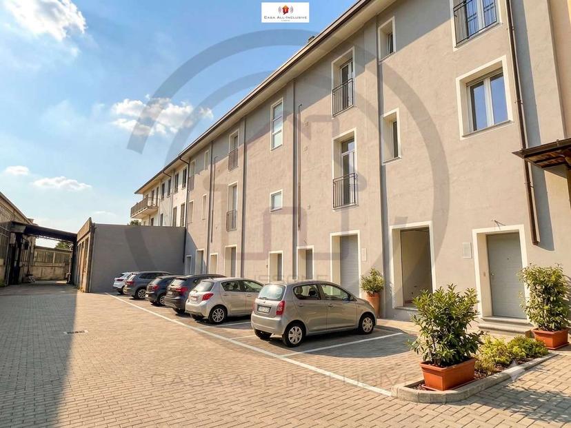 Bilocale in Via XXIV Maggio, Lentate sul Seveso — foto 3 di 5