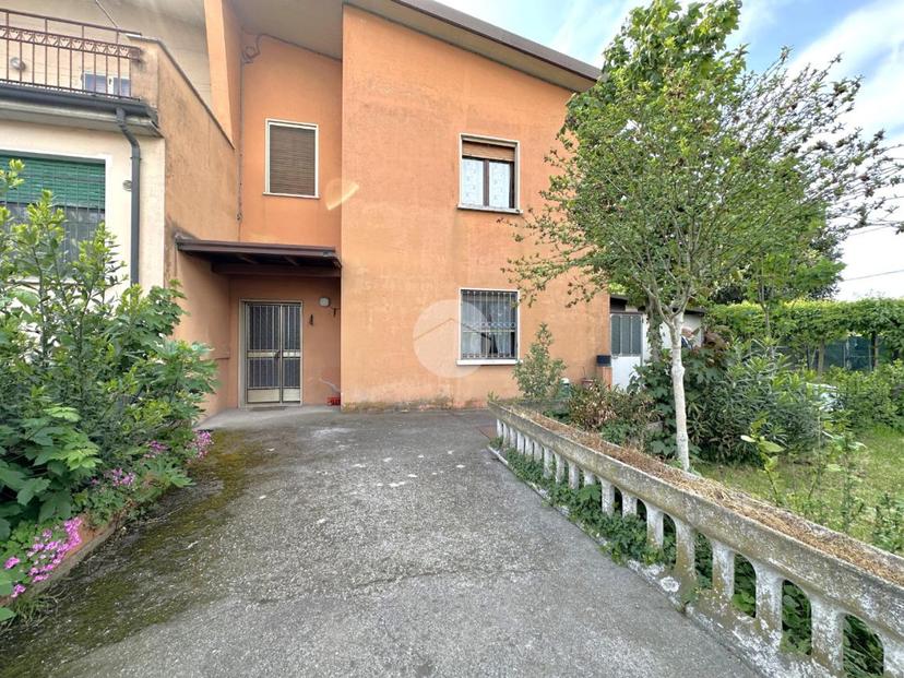Villa in Strada Provinciale per Isorella 15, Calvisano — foto 4 di 5
