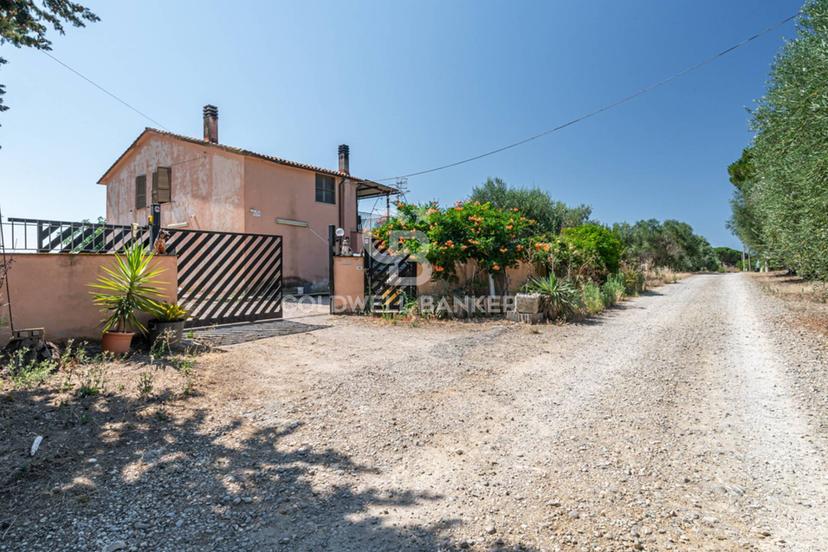 Rustico in Località Santa Maria, Tarquinia