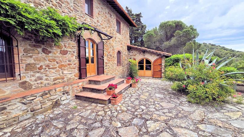 Rustico in Località Belvedere, Suvereto — foto 2 di 5