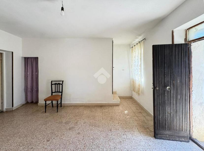 Casa indipendente in Via Crocevecchia 81, Sezze — foto 3 di 5