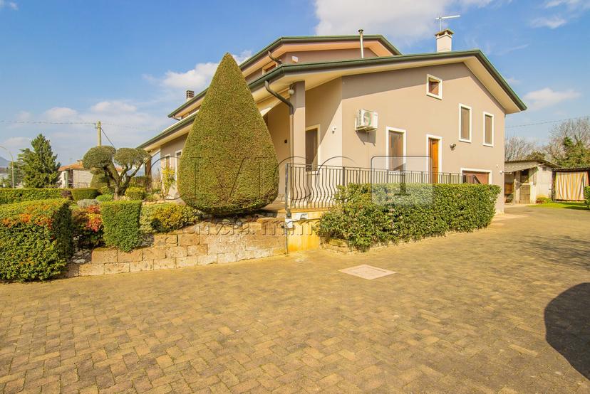 Villa a schiera in Via Ponte 88, Barbarano Mossano — foto 2 di 5