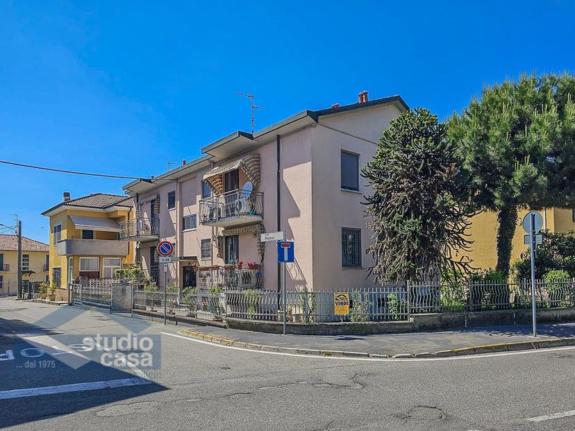 Trilocale in Vicolo Molina 2, Tavazzano con Villavesco — foto 4 di 5