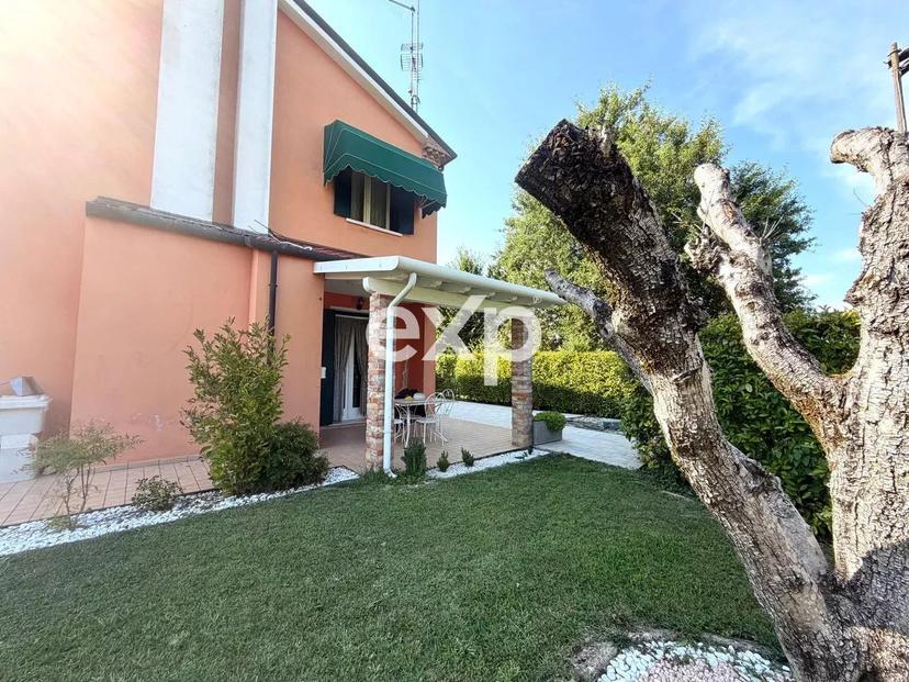 Villa bifamiliare, Annone Veneto — foto 5 di 5
