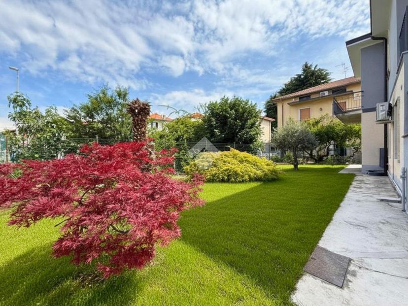Villa in Via Andrea Fantoni 5, Dalmine — foto 3 di 5