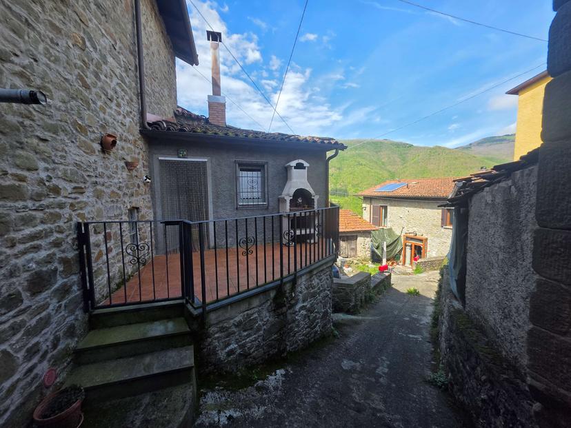 Porzione di casa in Via Fornaccio 12, Piazza al Serchio — foto 3 di 5