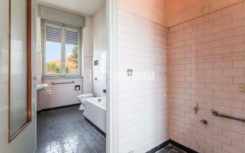 Villa a schiera in Via Filippo Turati 81, Marnate — foto 5 di 5