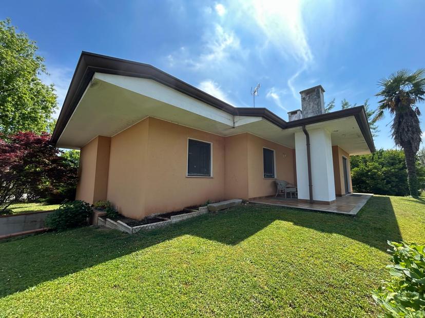 Villa unifamiliare in Via Trieste 50, Basiliano — foto 2 di 5