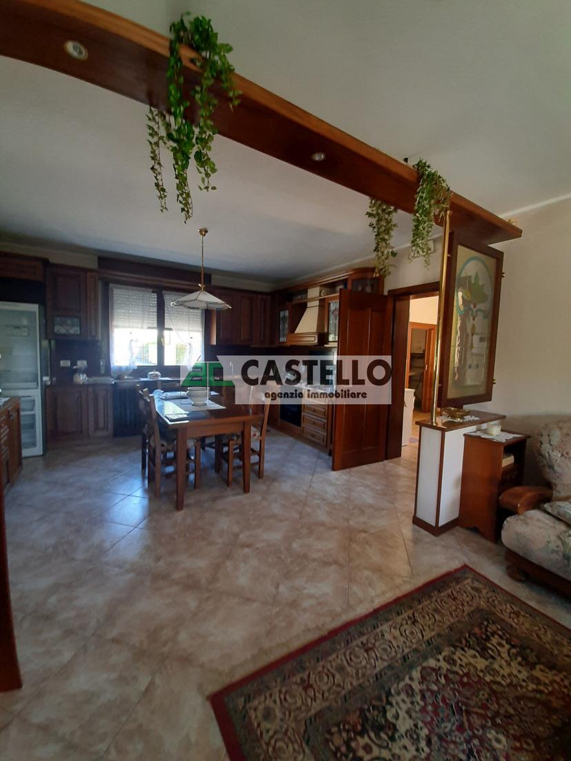 Villa in Via Risare, Campo San Martino — foto 2 di 5