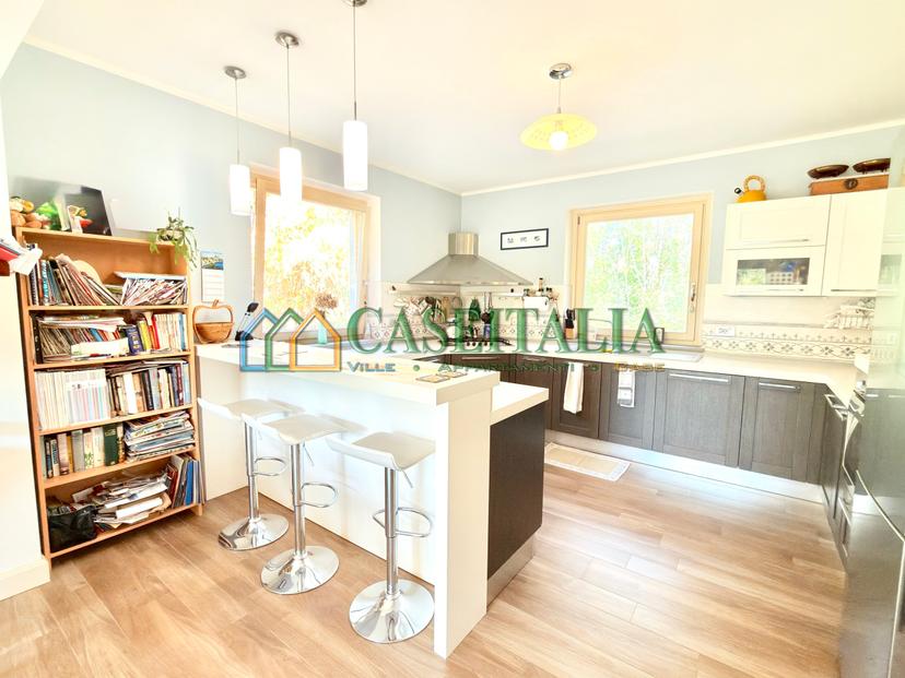 Villa, Ivrea — foto 3 di 5