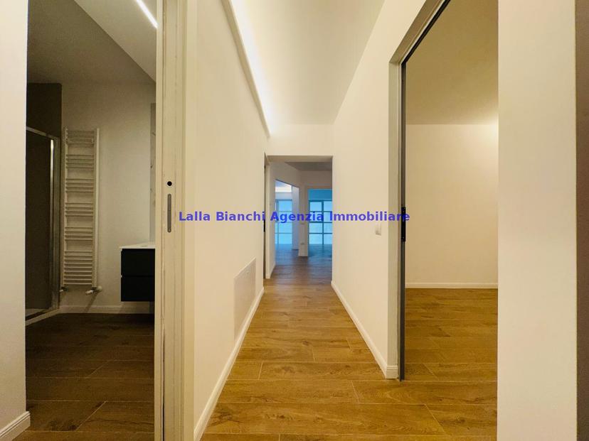 Quadrilocale in Via Mameli, Pesaro — foto 3 di 5