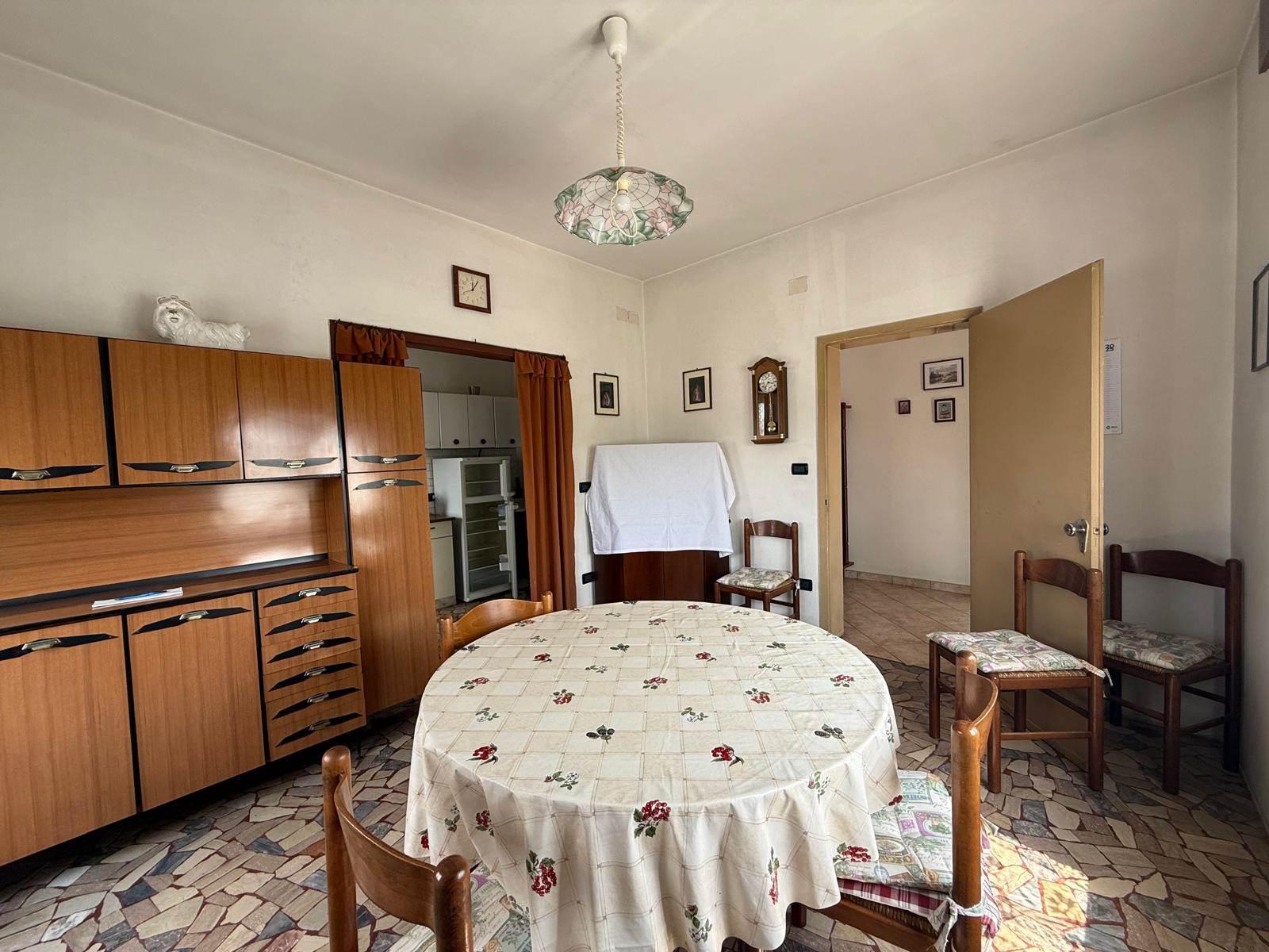 Quadrilocale in Via Alessandro Manzoni, Montecchio Maggiore