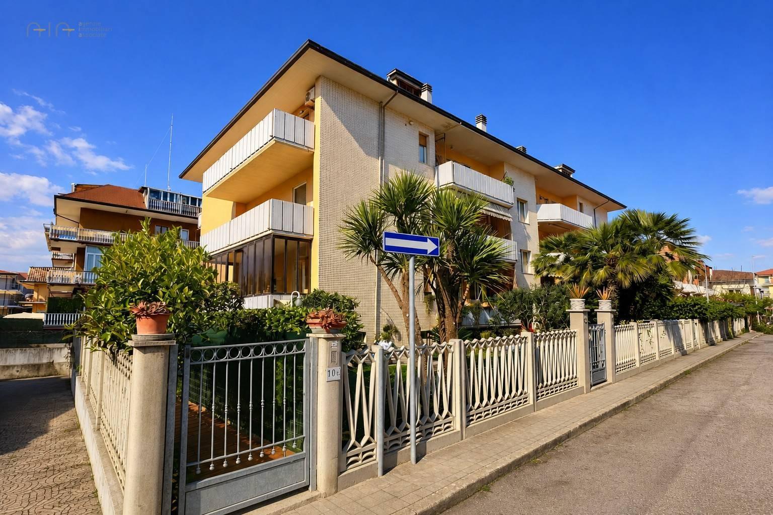 Appartamento in Via Cola da Rienzo 10, San Benedetto del Tronto