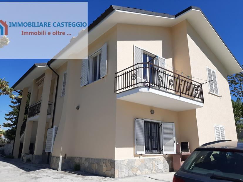 Villa in Belvedere, Montalto Pavese — foto 2 di 5
