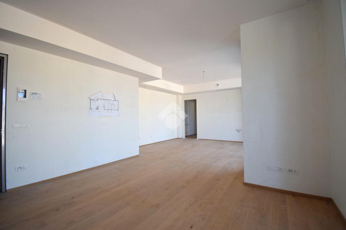 Trilocale in Via Bindellera, Brugherio