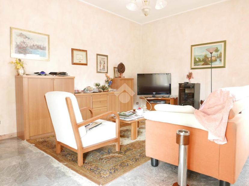 Casa indipendente in Via Tommaso Zoffili 12, Forlì — foto 2 di 5