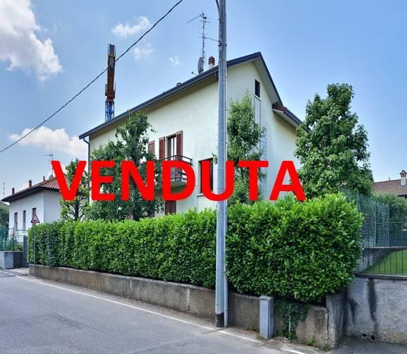 Villa in Belvedere 27, Bernareggio — foto 3 di 5