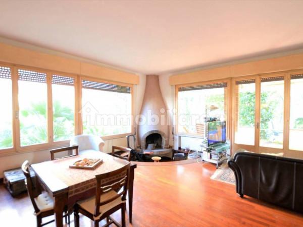 Villa in Viale Gran Sasso, Riccione — foto 2 di 5
