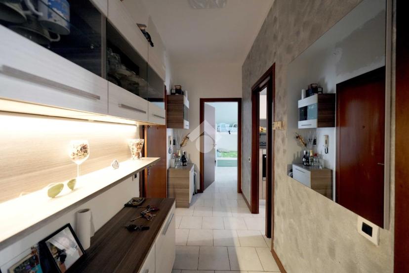Bilocale in Via Piave 20, Macherio — foto 4 di 5