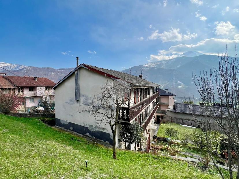 Villa in Frazione Oldri 12, Viù — foto 4 di 5