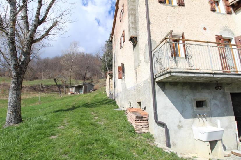 Casa indipendente in Strada Provinciale 95 10, Villa Minozzo — foto 2 di 5