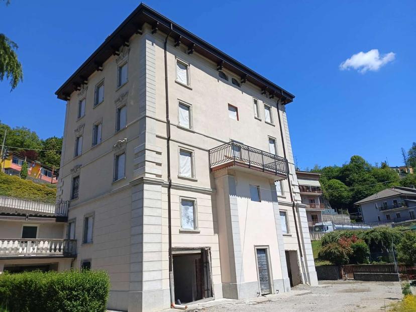 Villa unifamiliare in Via Antoni Stoppani, Berbenno — foto 3 di 5