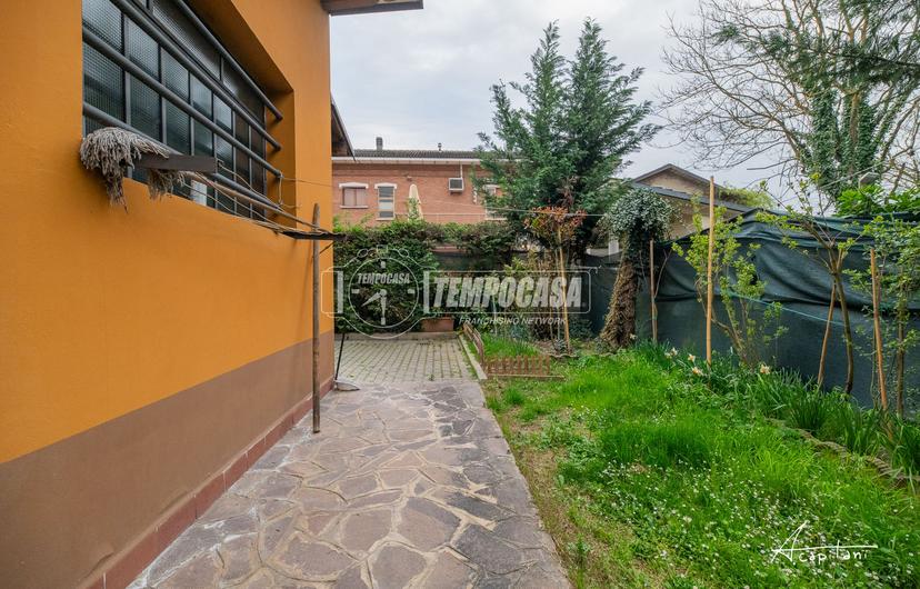 Casa indipendente in Via Roma 174, San Martino in Rio — foto 5 di 5
