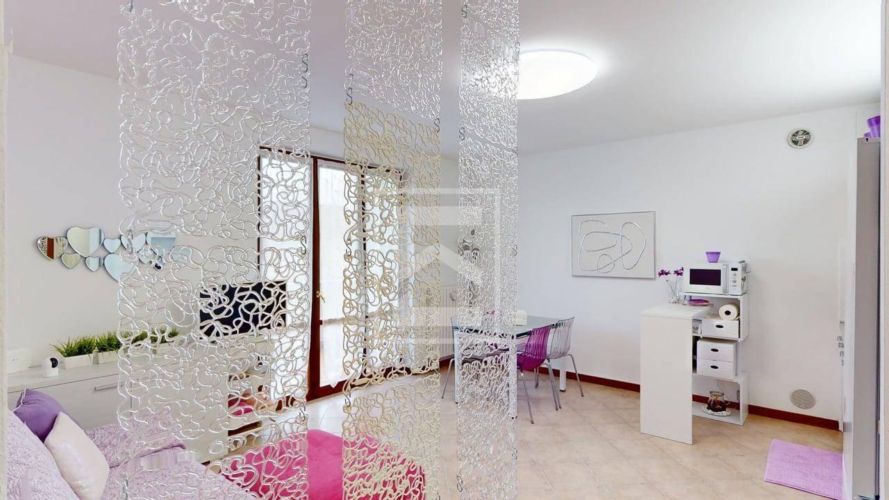 Trilocale in Via Valtenesi 5, Manerba del Garda