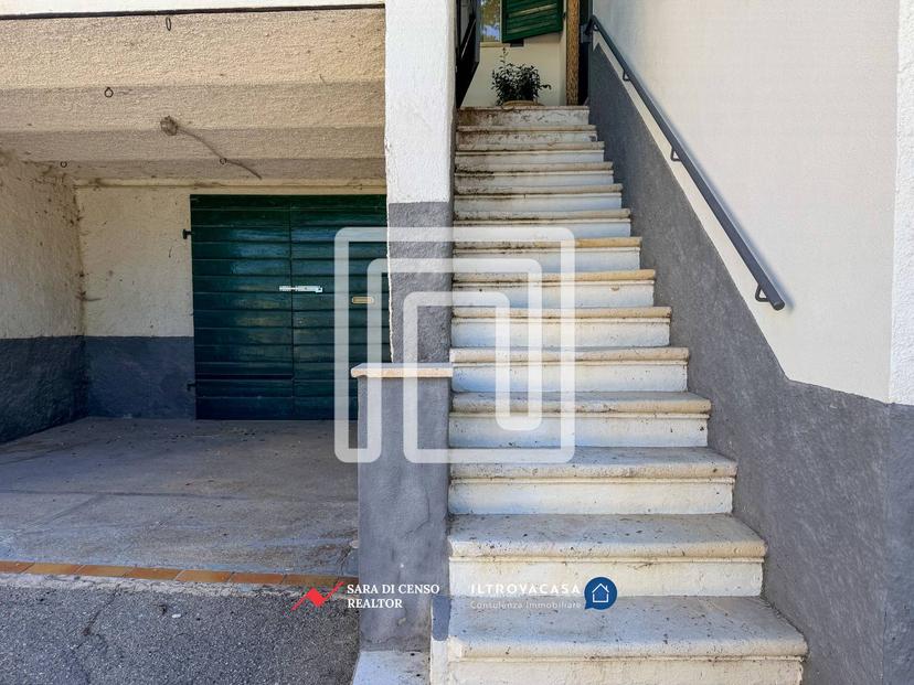 Casa indipendente in Via della Madonna 29, Villa Santa Lucia degli Abruzzi — foto 4 di 5