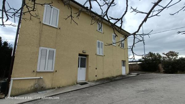 Casa colonica in Contrada Ferrini, Falerone — foto 5 di 5