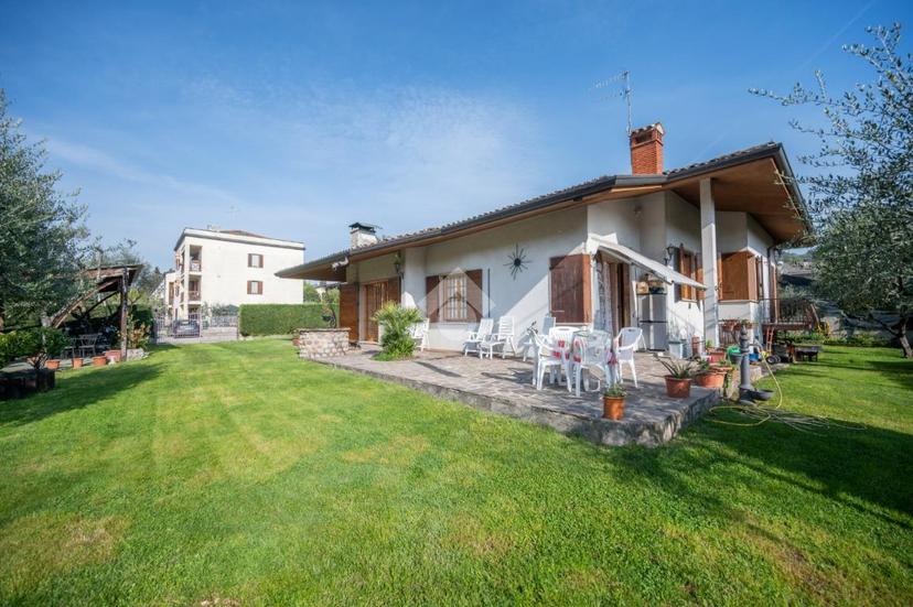 Villa in Via Battistoli 9, Garda — foto 2 di 5