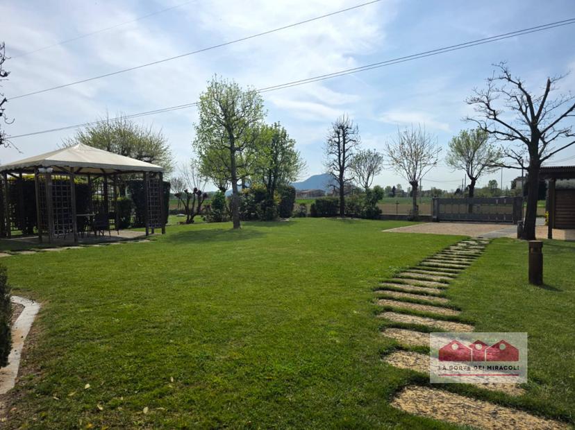 Villa in Via Pasubio, Castegnero — foto 2 di 5
