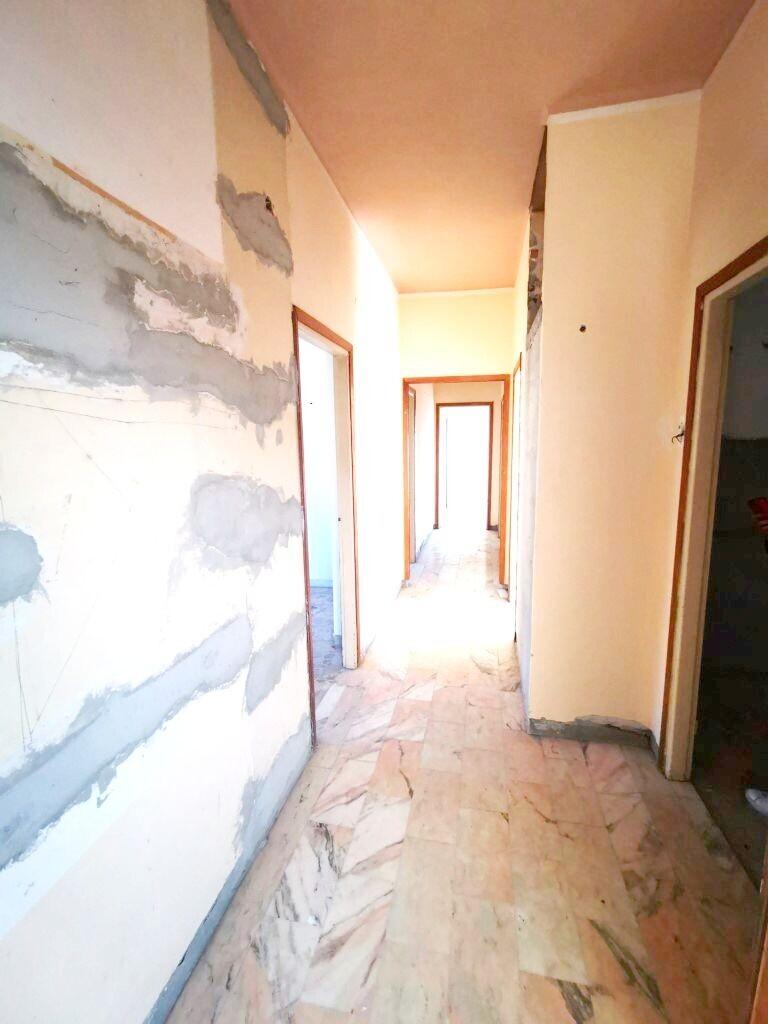 Attico in Via Diano Calderina, Imperia — foto 4 di 5