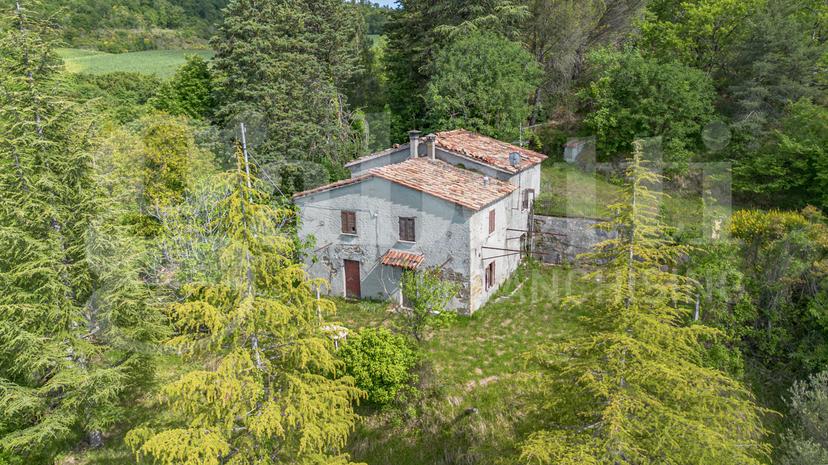 Casa indipendente in Santa Cristina 40, Gubbio — foto 3 di 5