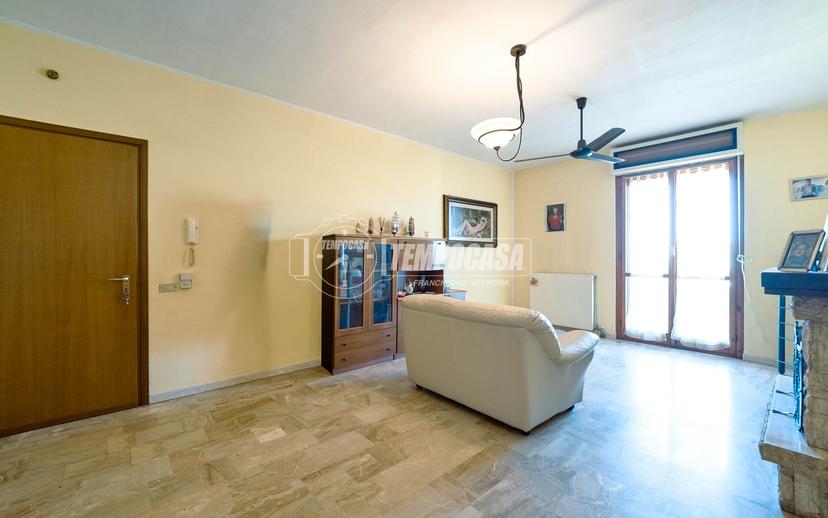 Trilocale in Via Donatori del Sangue, Caorso — foto 3 di 5