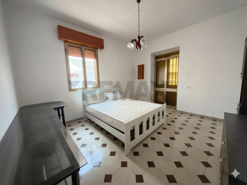 Casa indipendente in Via a.J. Ayer 1, Porto Cesareo — foto 2 di 5