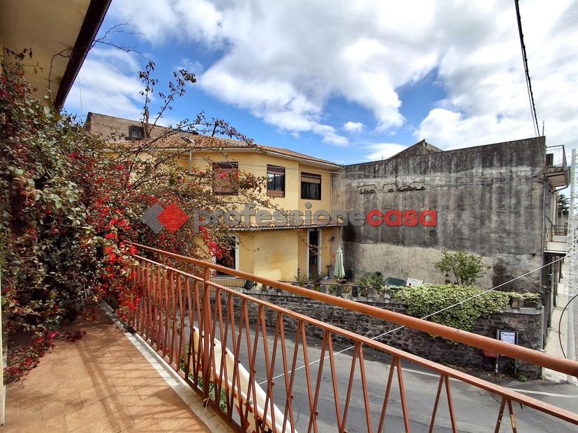 Trilocale in Via Francesco Crispi 102, Trecastagni — foto 4 di 5