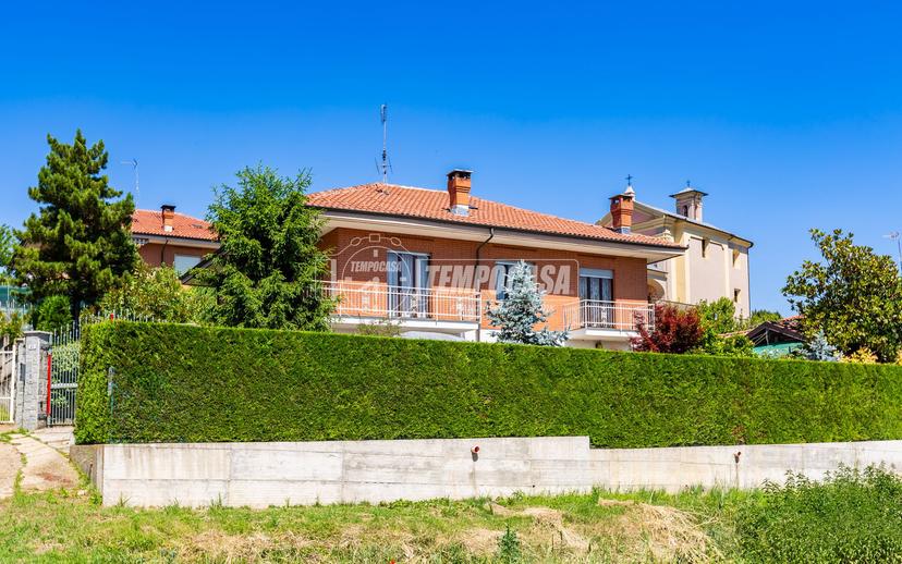Villa a schiera in Strada Carlo Alberto 41, Valfenera — foto 2 di 5