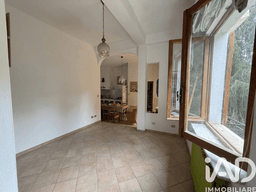 Appartamento in Via Mendatica 3, Cosio d'Arroscia
