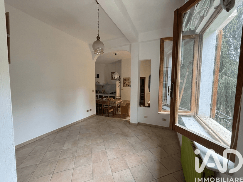 Appartamento in Via Mendatica 3, Cosio d'Arroscia