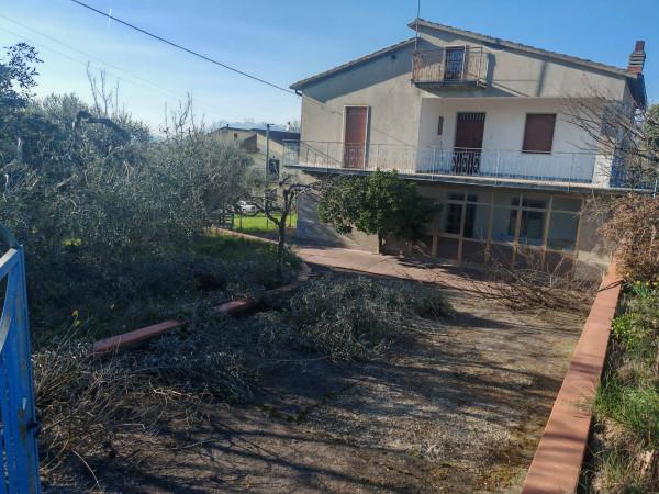 Villa bifamiliare in Contrada Torre Palazzo, Benevento