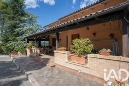 Villa in Via Cete 40, Colmurano