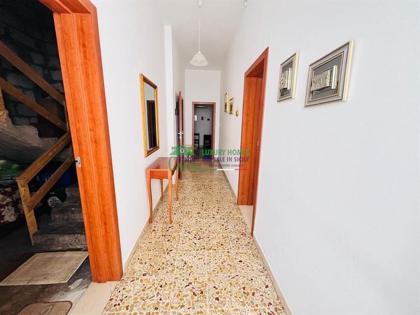 Casa indipendente in Via Stoppani, Comiso — foto 2 di 5
